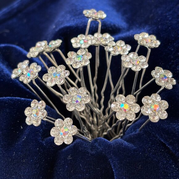 Rhinestone Florets Silver Color Metal Hairpins set of 18 - Picture 4 of 8